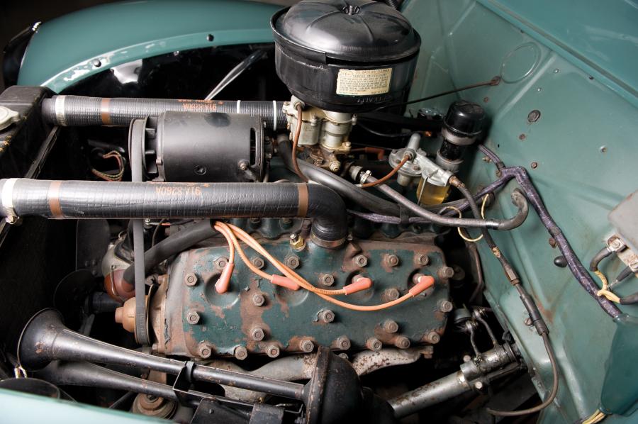  Mercury Eight Club Convertible 1940 года  (фото 7 из 7)